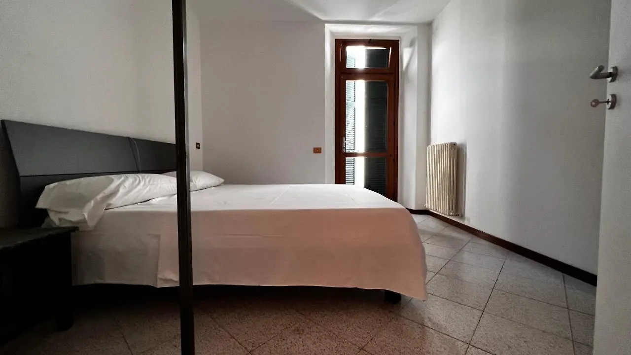 شقة Meschihouse - Leonardo 35 ليكو